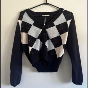 Croquettes cropped sweater